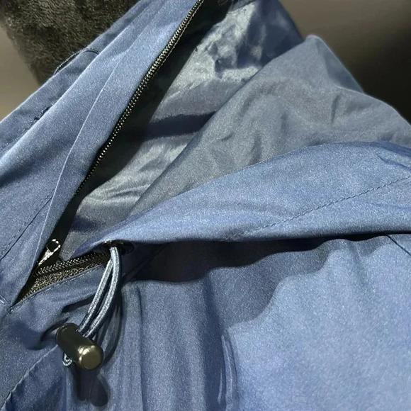 Style & Co. Hooded raincoat,zip front,hip pockets, chest pocket, hidden hood zip - Picture 8 of 13